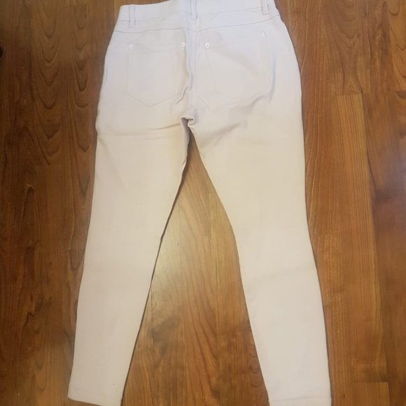 HUE Long Stretchy Pants - Picture 1 of 4